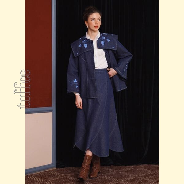 花びらが舞うレトロデニムスカート 《C0207》