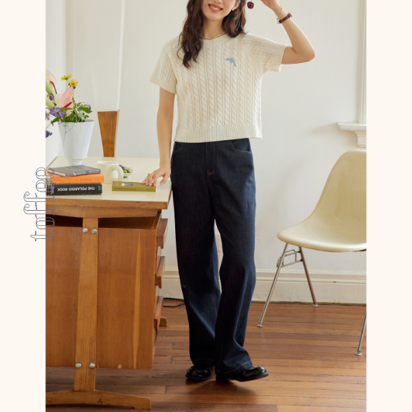 サイド刺繍ストレートデニムパンツ Z00561