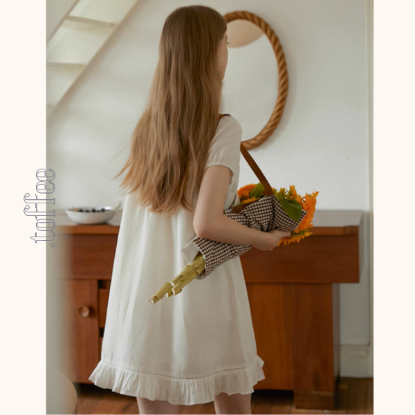 メッシュレースホワイトワンピース《Z01019》