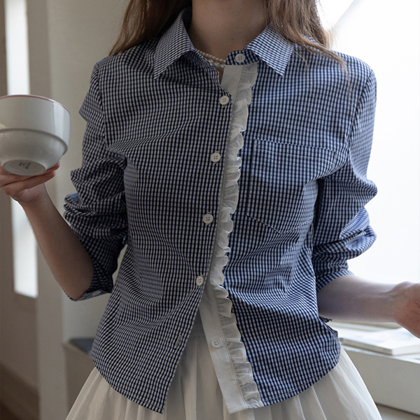 ギンガムチェック柄レースディテールシャツ 《Z00739》