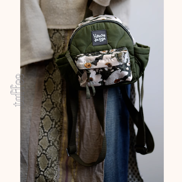 花柄&キルティングコンパクトリュックサック《Z00938》
