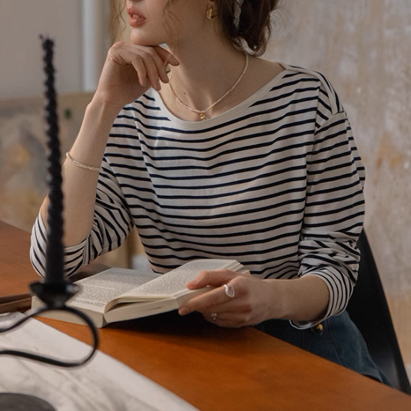 【2color】ボートネックストライプTシャツ《Z00852》