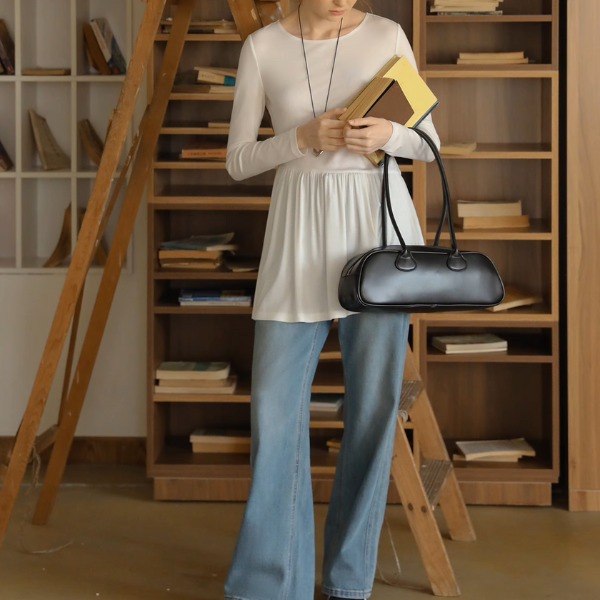 【2color】ラウンドネックペプラムロングトップ《Z00979》