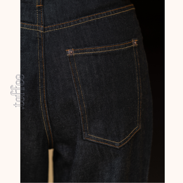 コットンストレッチストレートデニムパンツ 《Z00647》