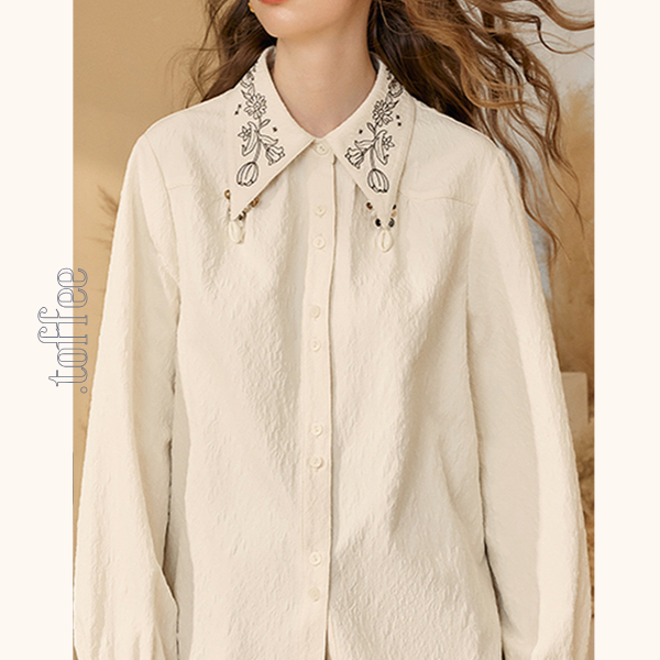 フラワー刺繡入りルーズシャツ 《Z00673》