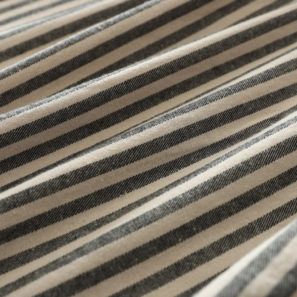 【4color】胸ポケット付きストライプ柄ボタンダウンシャツ 《Z00727》