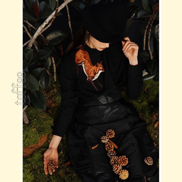 【2color】「小狐物語」森の中のキツネとアシンメトリーフリルブラウス C0182