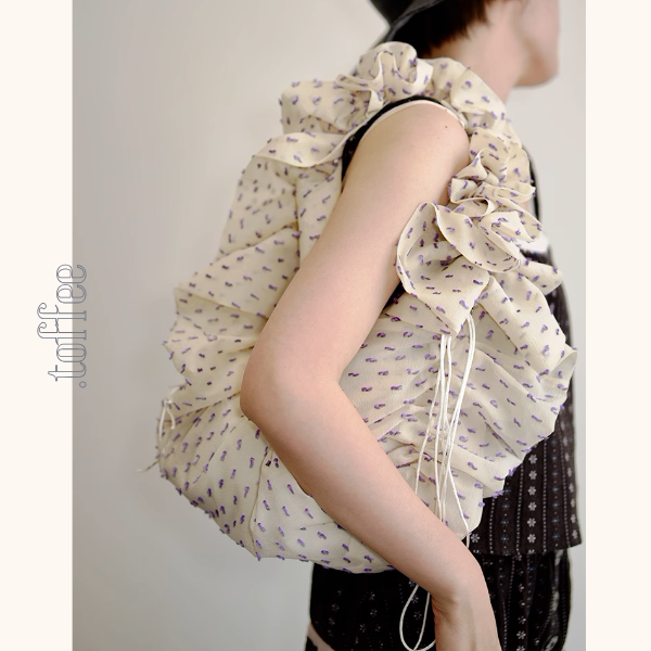 ドローストリング付きギャザーショルダーバッグ《Z00936》