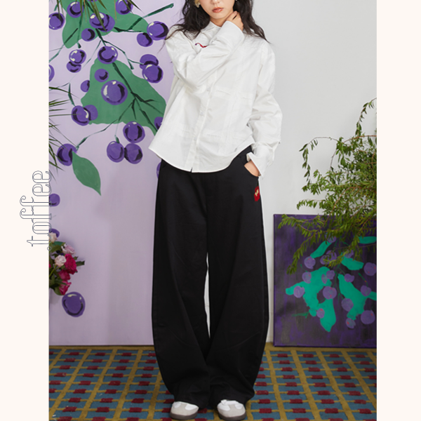チェリー刺繍重ね着風テーパードパンツ 《Z00699》
