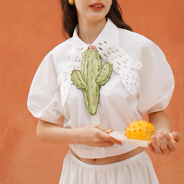 胸に咲くサボテンの記憶ネクタイ《C0222》