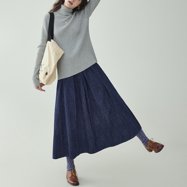ポケット付きロングデニムプリーツスカート 《Z00732》