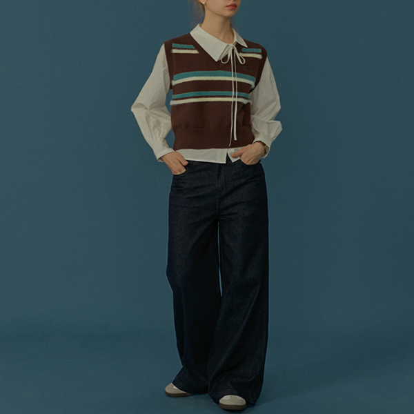 ストラップ付きハイウエストデニムパンツ Z00555