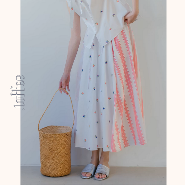 小花とストライプの切替プリーツスカート《Z01075》