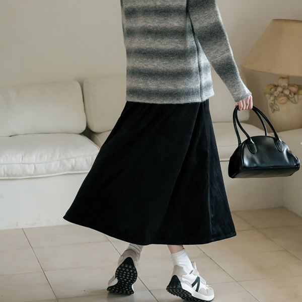 【2color】リムーバブルポケット付きコーデュロイAラインスカート  《Z00781》