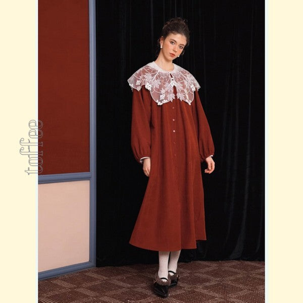 クラシックに新たな息吹:ガーリーなシャツワンピース 《C0199》