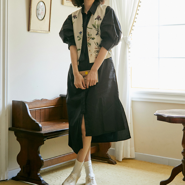 フラワープリントショートベストジャケット AU-242