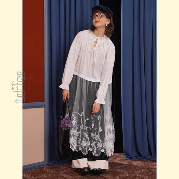 純白の夢幻:芸術的な刺繍レースのワンピース 《C0196》