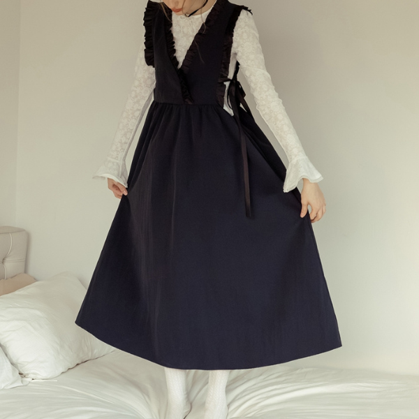 Vネックフリルロングワンピース Z00139