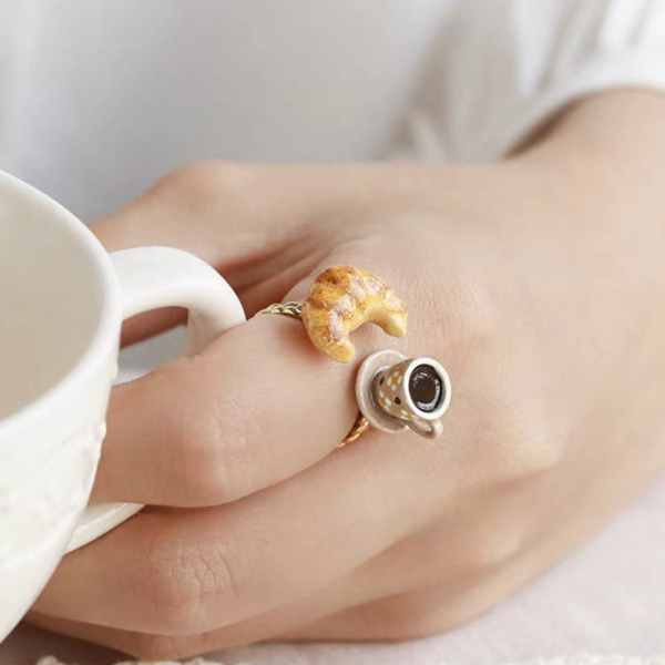 モーニングクロワッサンオープンリング Z00577