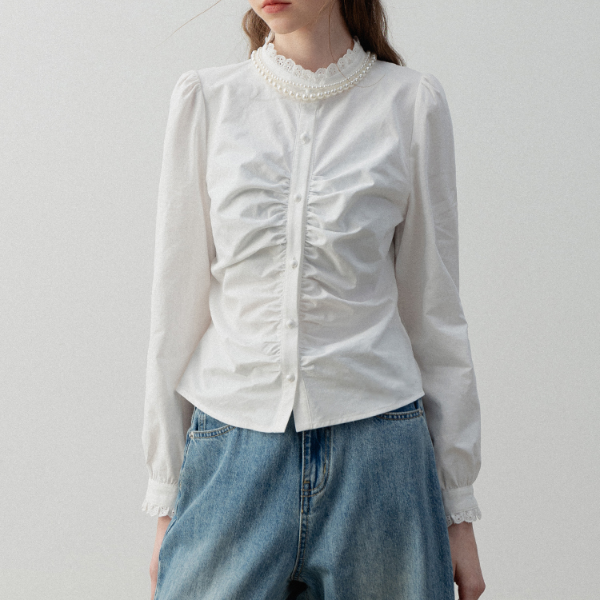パール&レースネックシャーリングロングスリーブシャツ 《Z00721》