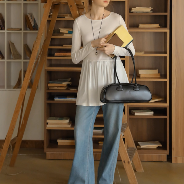 【2color】ラウンドネックペプラムロングトップ《Z00979》