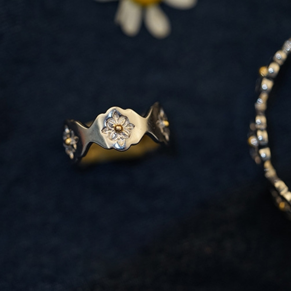 ミニフラワーデザインスリムリング AU-147