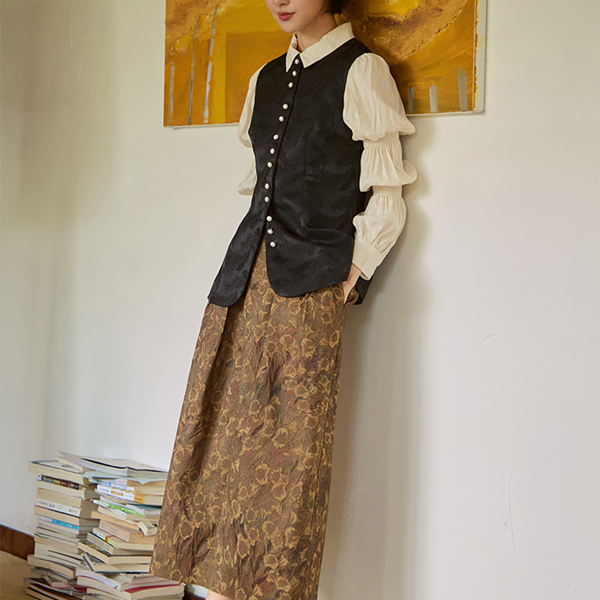 ダマスク柄織りミディアムジレ 《Z00812》