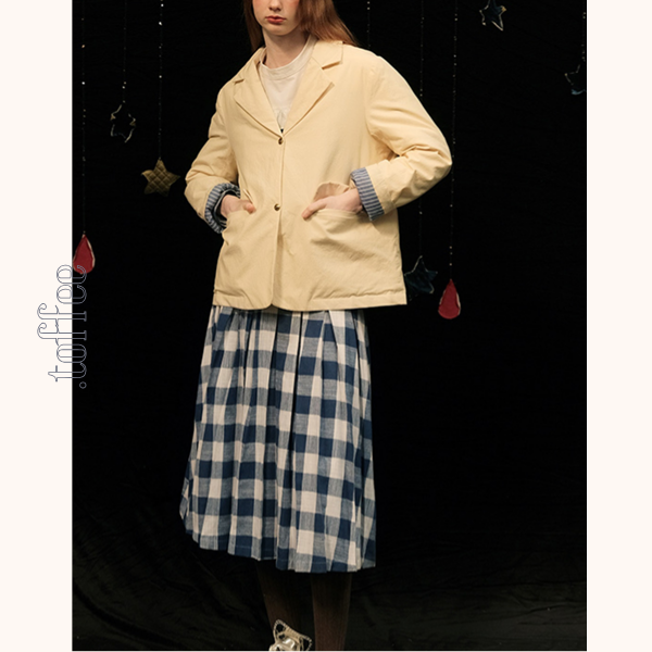 ストライプライニングテーラードジャケット 《Z00756》