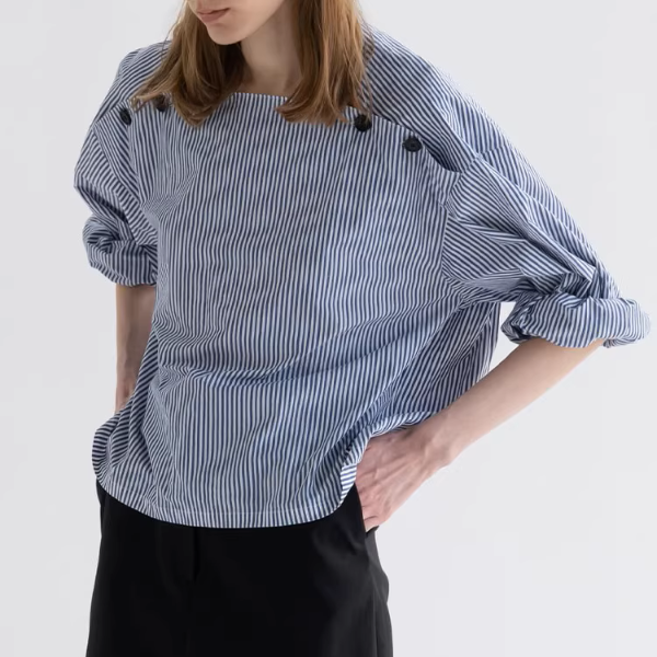スクエアネックストライプドロップショルダーシャツ《Z00906》