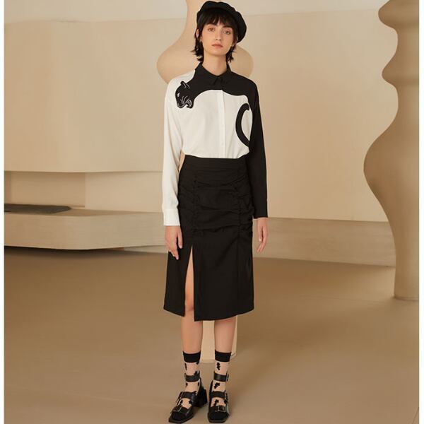 レオパード刺繍ブラウス C0060