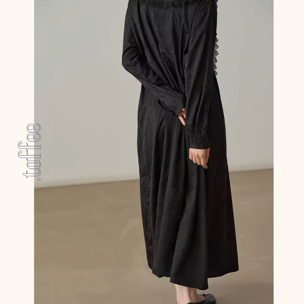 レイヤードドールカラーブラックジャガードワンピース《Z01000》