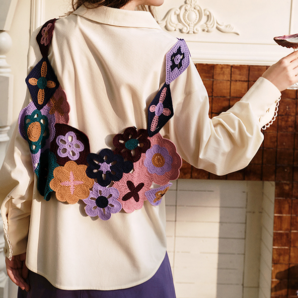 【2color】かぎ編みマルチカラーフラワーモチーフベスト&レースディテールルーズシャツセットアップ    《Z00654》