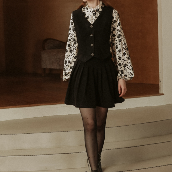 スタンドカラーブラックローズレースブラウス X-470