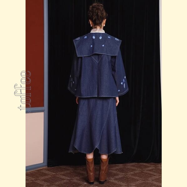 アートワークが映える:レトロ感溢れる刺繍デニムジャケット 《C0208》