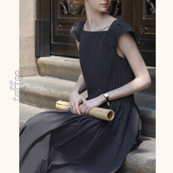 スクエアカラーストライプワンピース《Z01025》