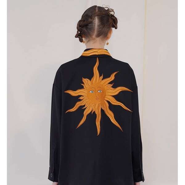 【2color】太陽刺繍シャツブラウス C0079