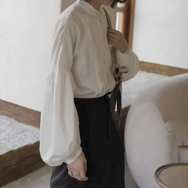 クラシカルなランタンスリーブブラウス  su0094