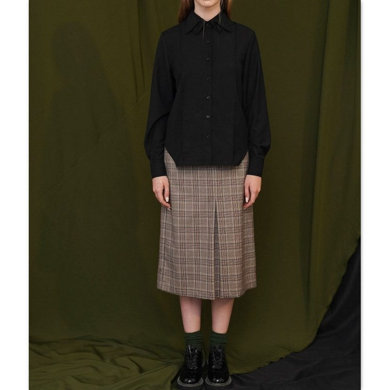 【2color】折り紙のような襟が素敵なシンプルシャツ