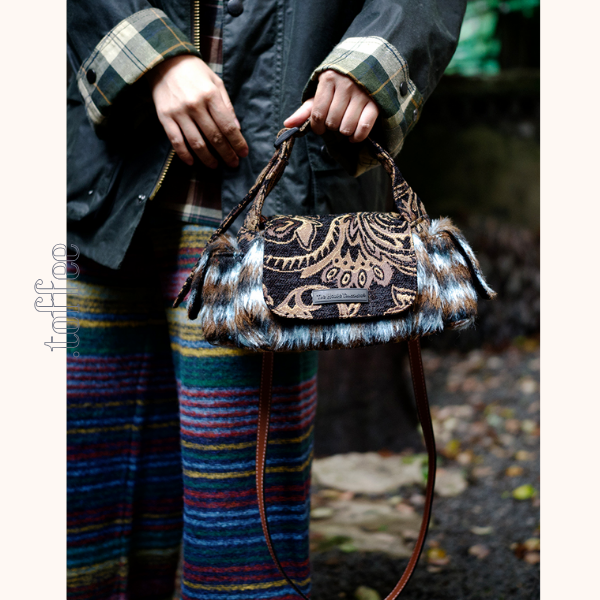 ファー付きダマスク織りショルダーバッグ 《Z00788》