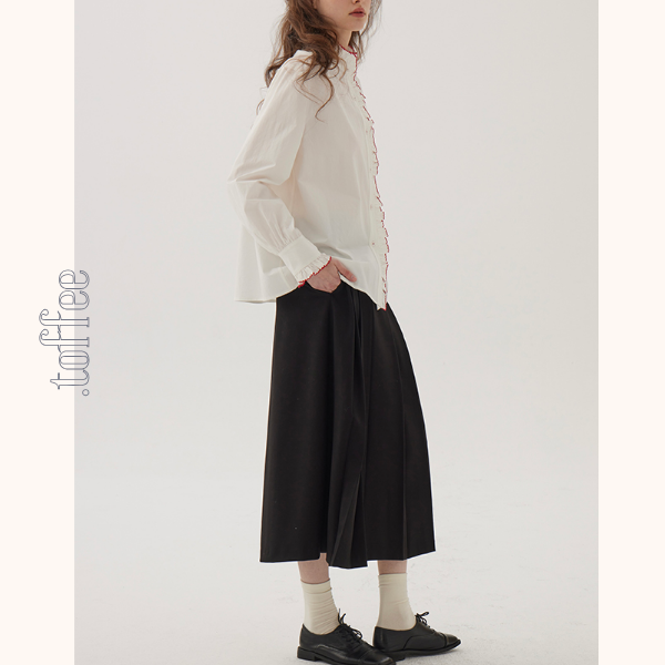 コントラストラッフルディテールブラウス《Z00845》