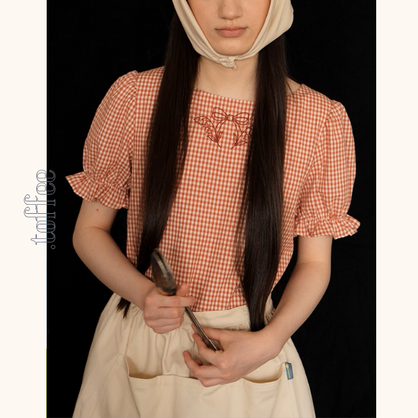 リボン刺繍のギンガムチェックワンピース《Z01054》