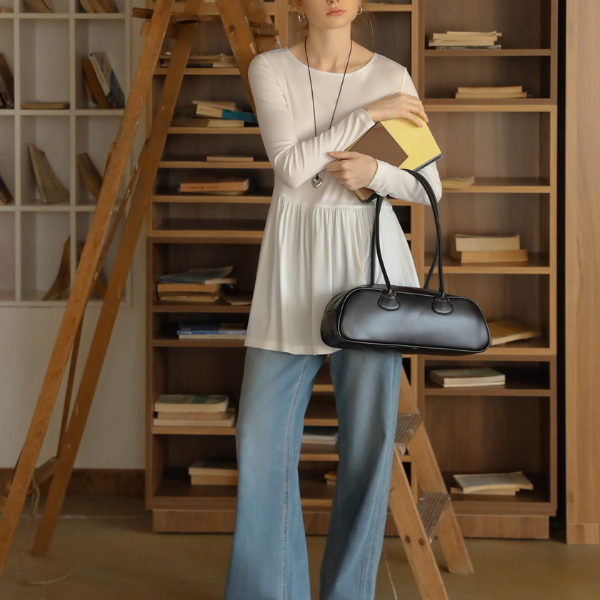 【2color】ラウンドネックペプラムロングトップ《Z00979》