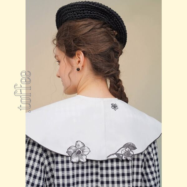 フレンチシックとモードの融合:ギンガムチェックのティアードワンピース 《C0211》