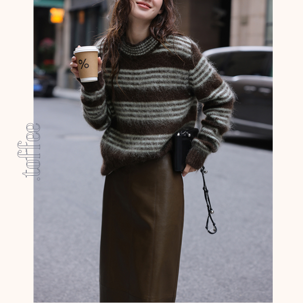 ハイウエストストレートスリットスカート 《Z00642》