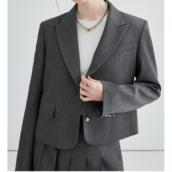 ショートスーツジャケット&ミドル丈プリーツスカートのセットアップ Z00134