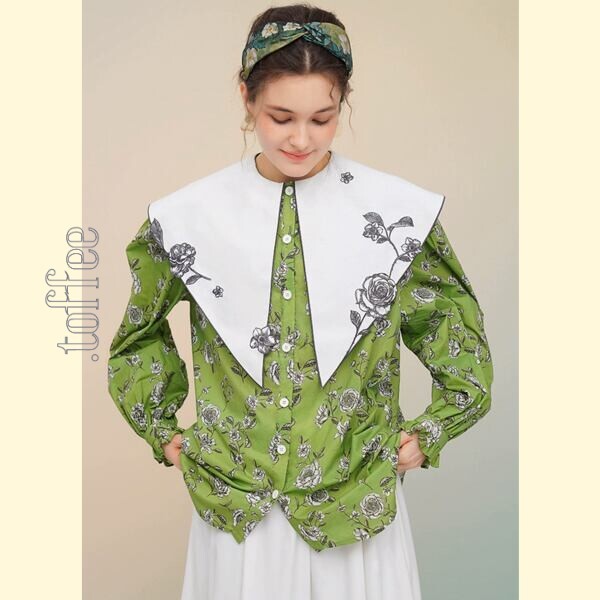 ローズフレンチレトロプリントシャツ: 個性的なエレガンスを纏う 《C0213》