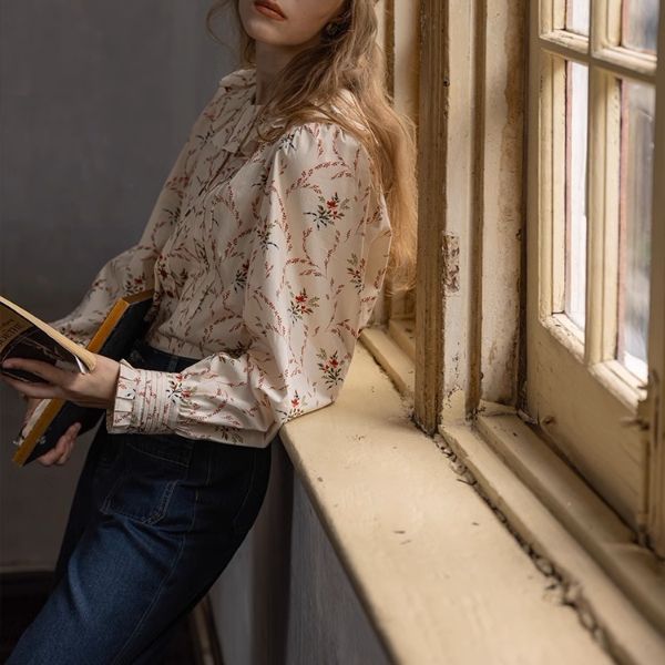 【2pattern】フリル&プリーツディテールブラウス《Z00860》