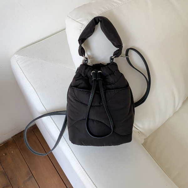 【4color】2wayストラップキルティングバケットバッグ X-443
