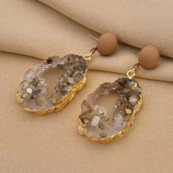 【2color】ジュエリーデザインコントラストストーンピアス AU-277