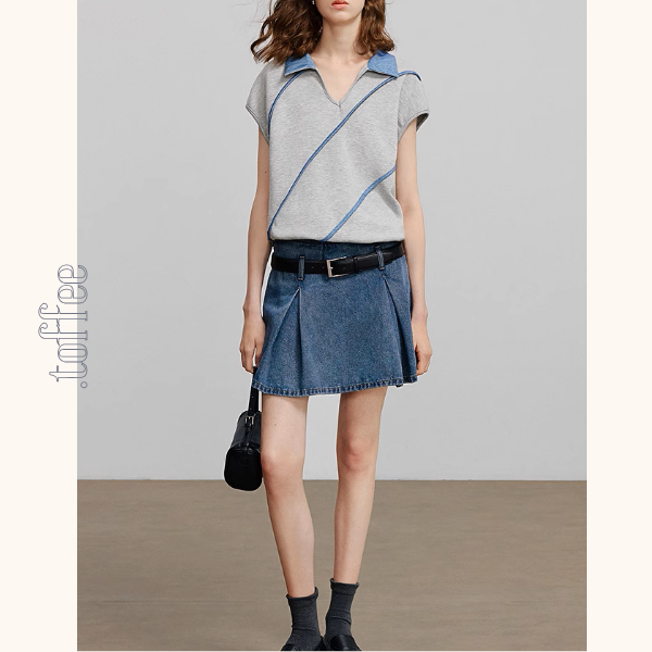 斜めラインVネックフレンチスリーブトップス《Z00922》